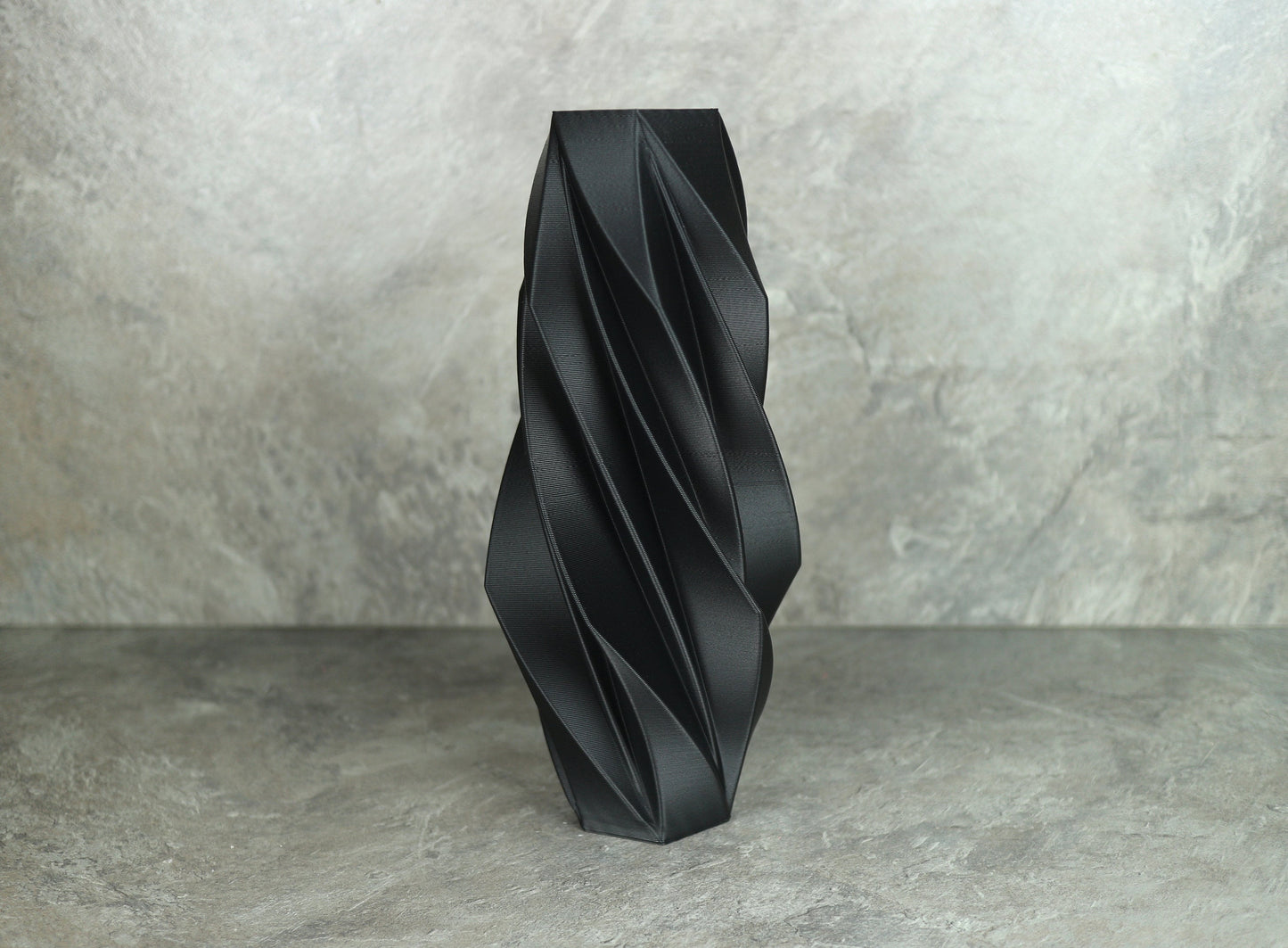 Eso-34 Vase, Schwarz