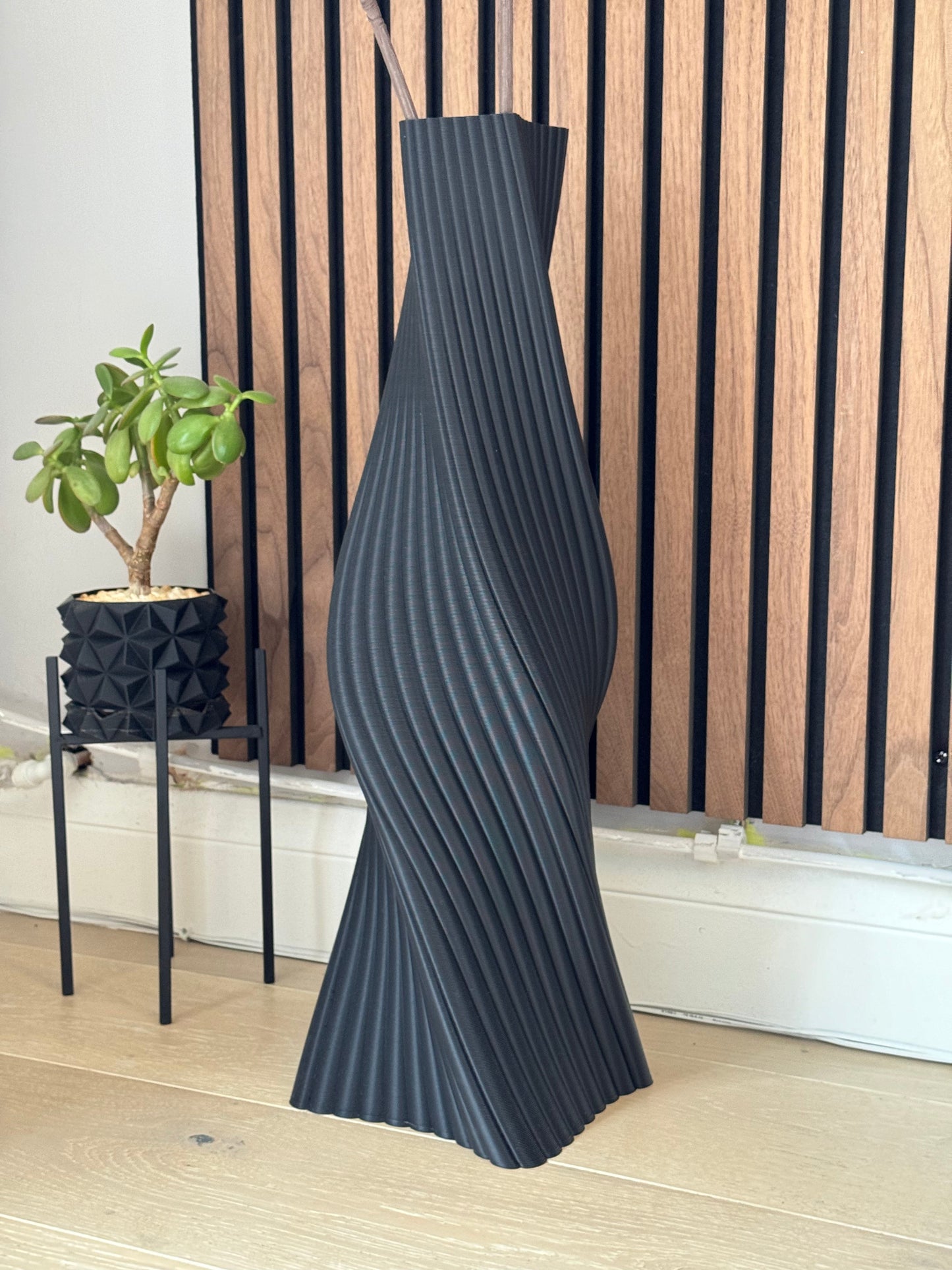 ESO-46 Vase
