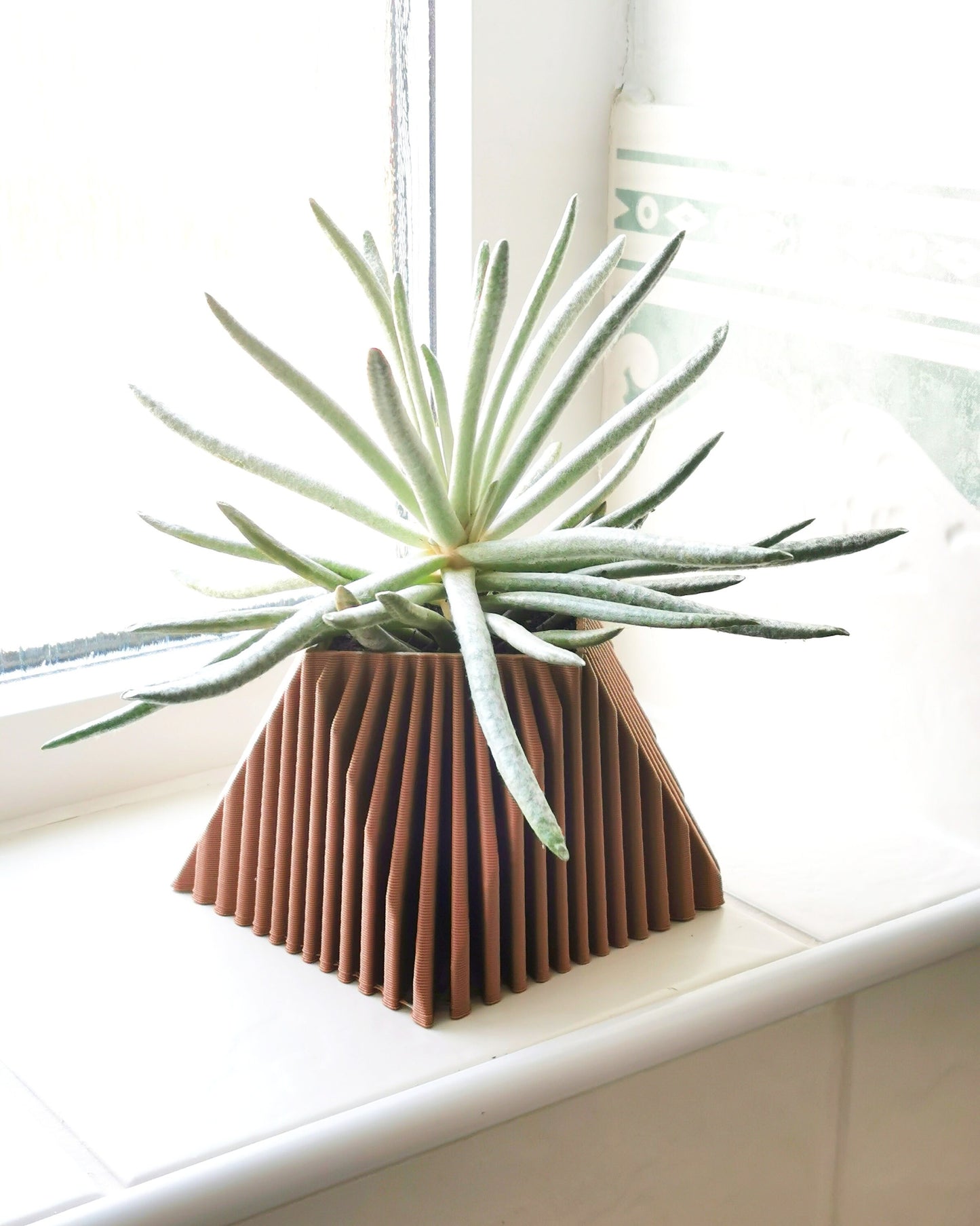ESO-43 Planter